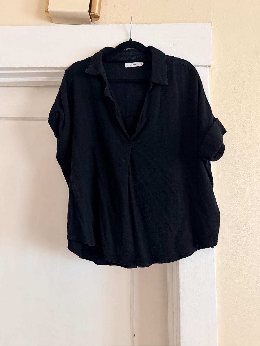 Mod Ref Black Relaxed Button-Down Collared Women's Top